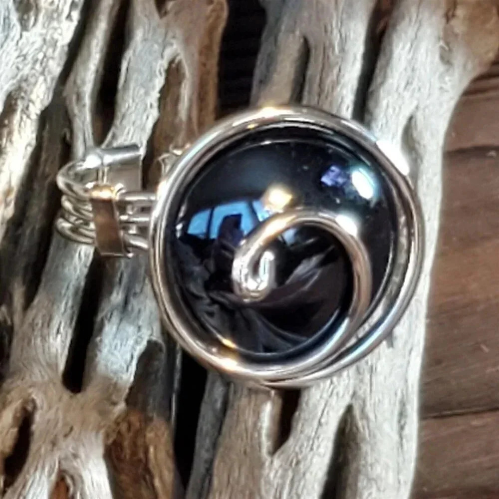 Edgy Opaque Black Silver Spiral Luster Glass Bauble Ring